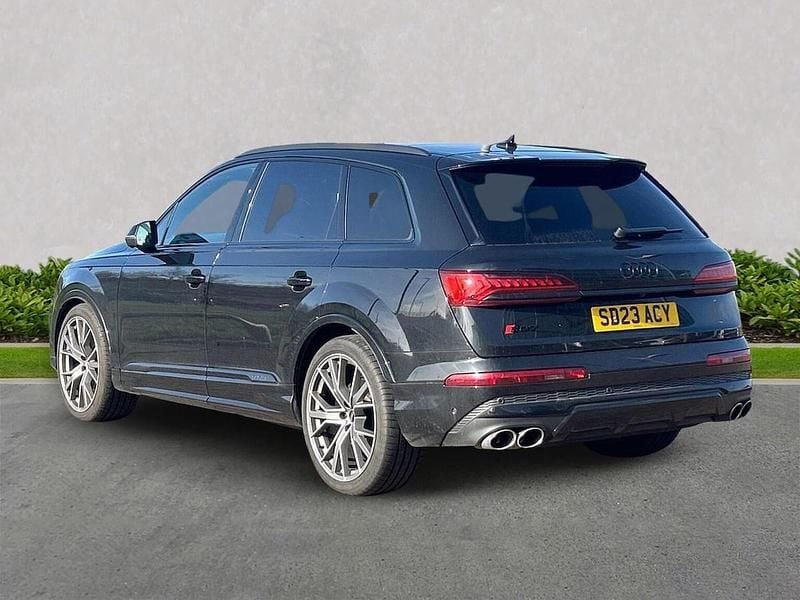 Used Audi SQ7 Advanced 507 HP (372 kW) 2023 Black SUV