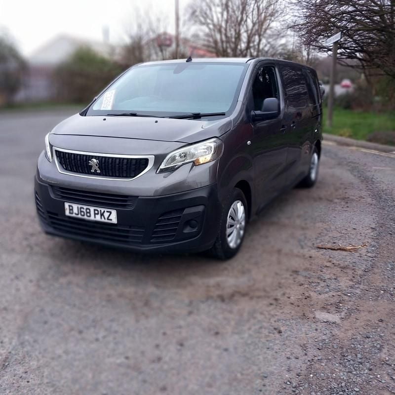 Used Peugeot Expert 2018 Grey Van