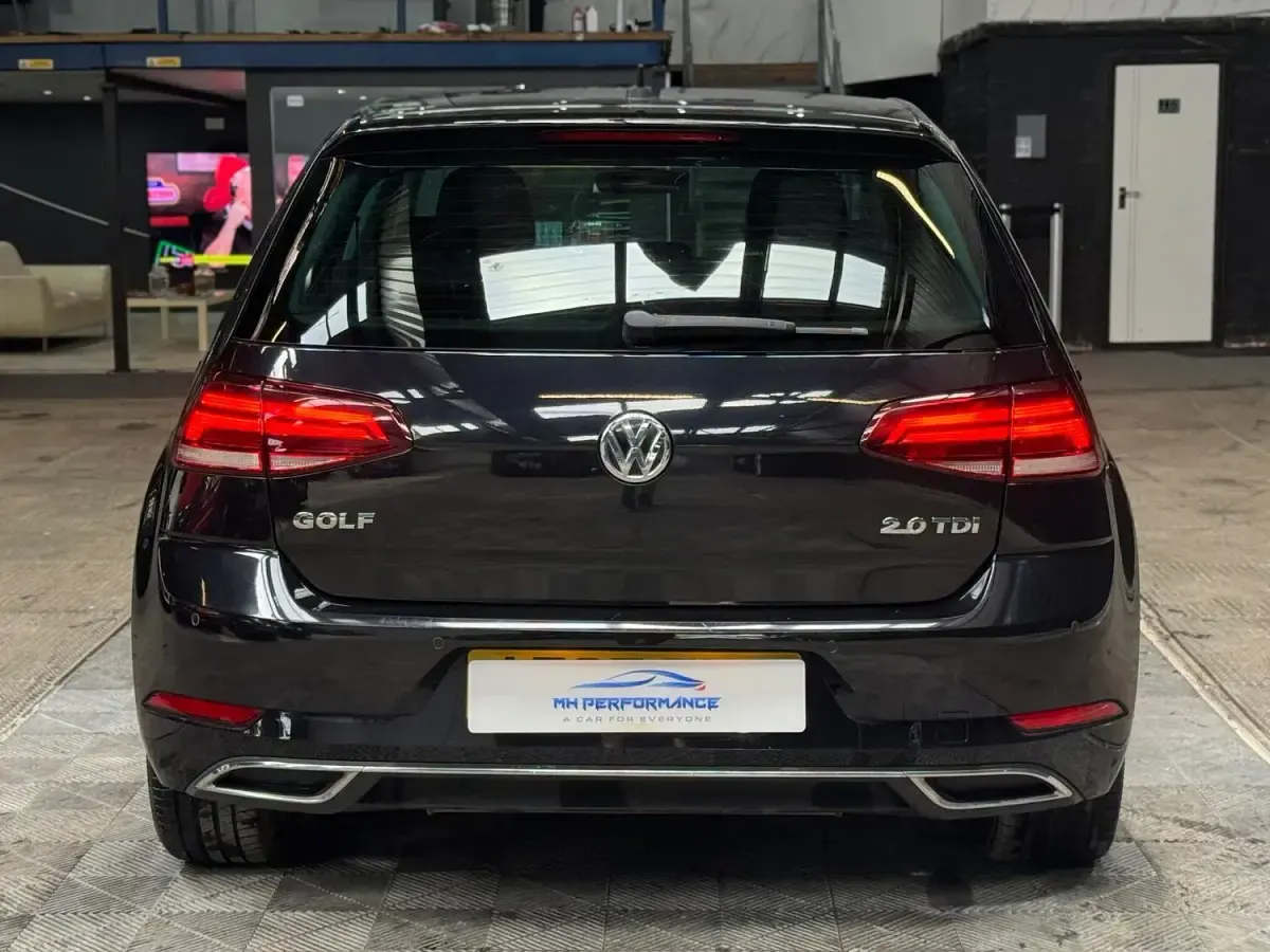 Used VW Golf VII GT 150 HP (110 kW) 2017 Black Hatchback