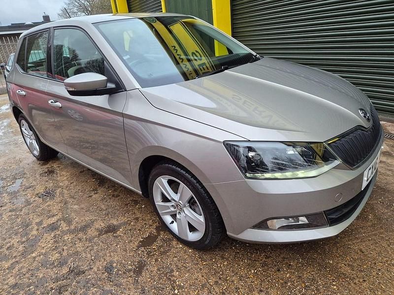 Used Skoda Fabia SE L 110 HP (80 kW) 2018 Beige Hatchback