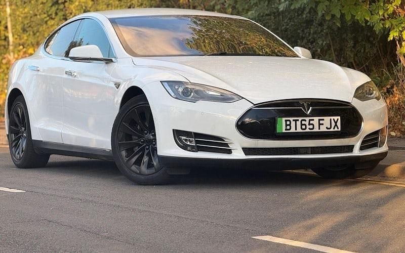 Used 2015 Tesla Model S Hatchback | £10,995 (Super price) - Image 1/4