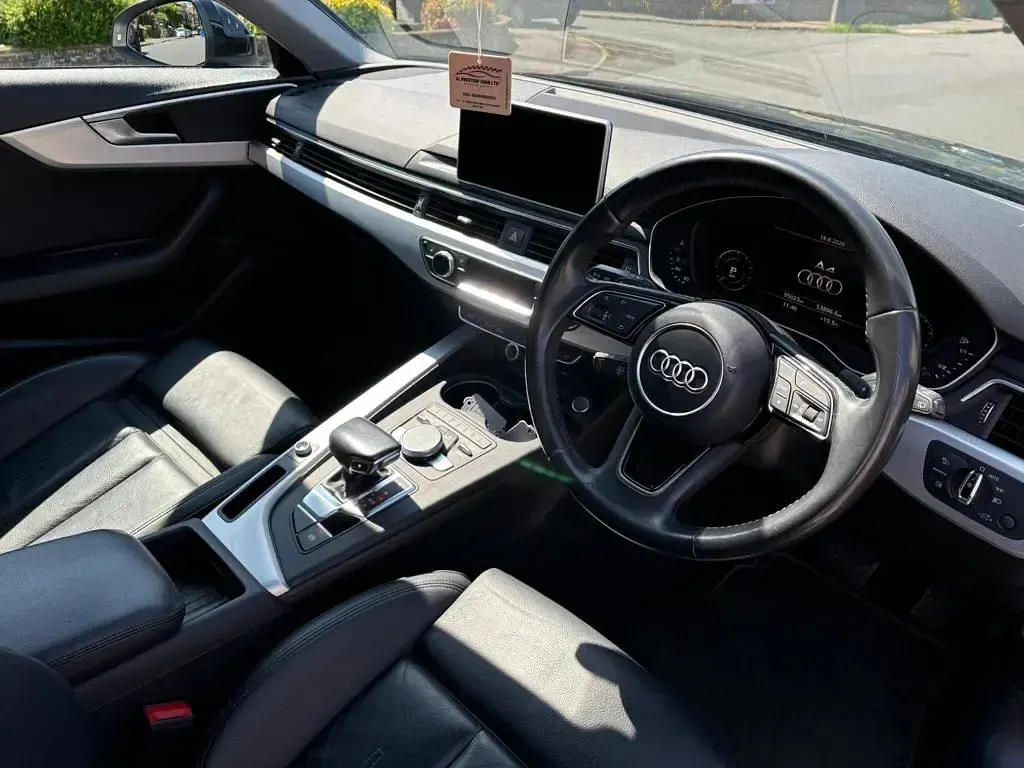 Used Audi A4 Sport 252 HP (185 kW) 2017 Black Estate