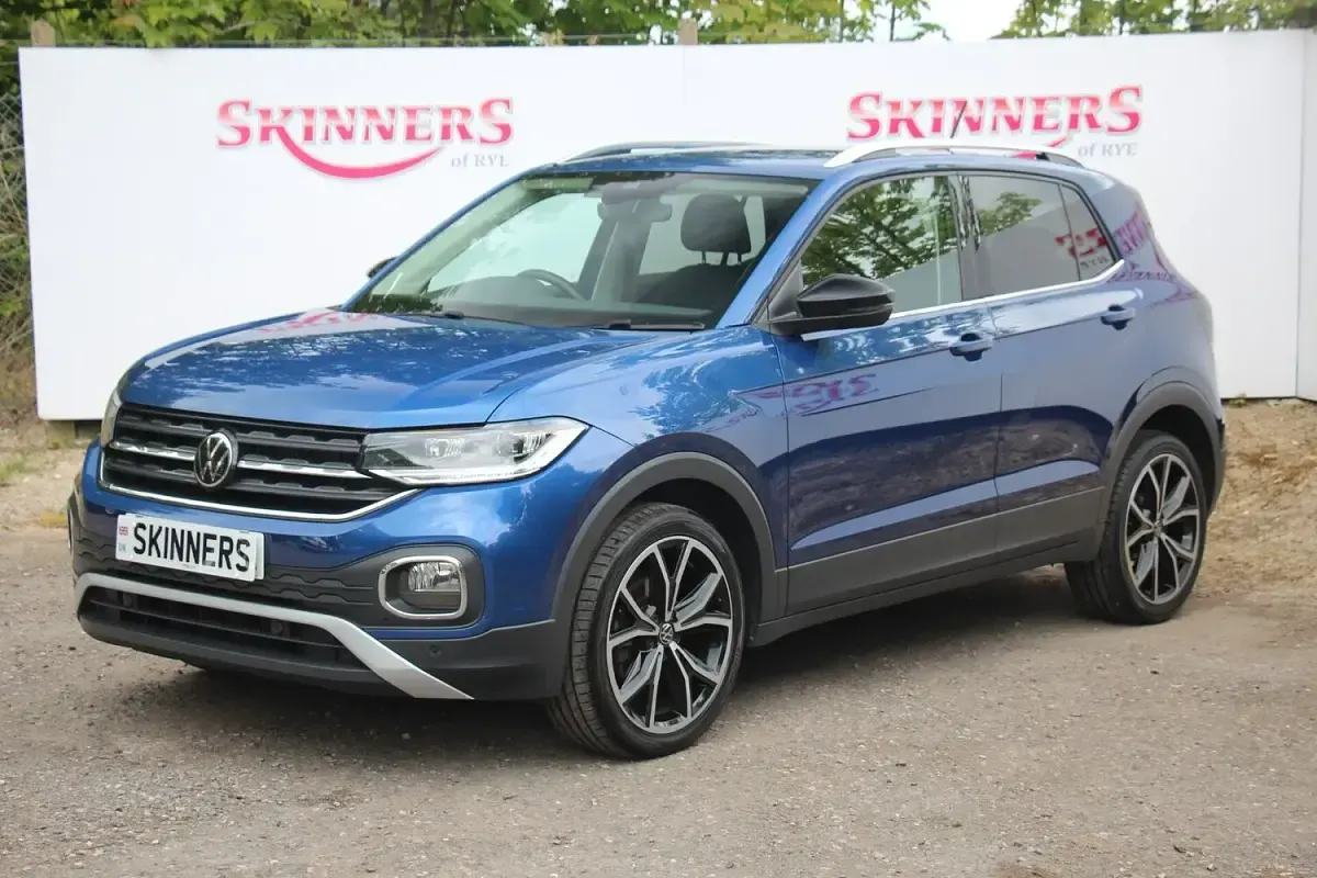 Used VW T-Cross SEL 110 HP (80 kW) 2022 Blue SUV