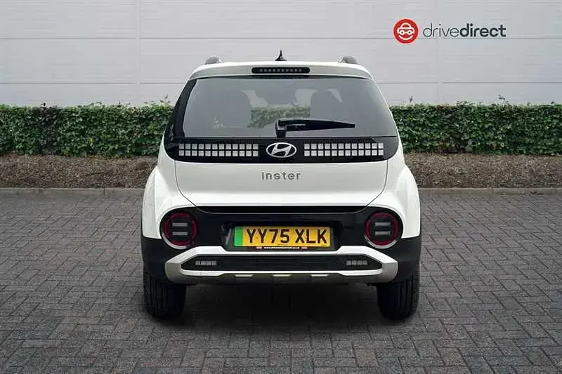New Hyundai Inster 85 kW (116 HP) 2025 White Hatchback