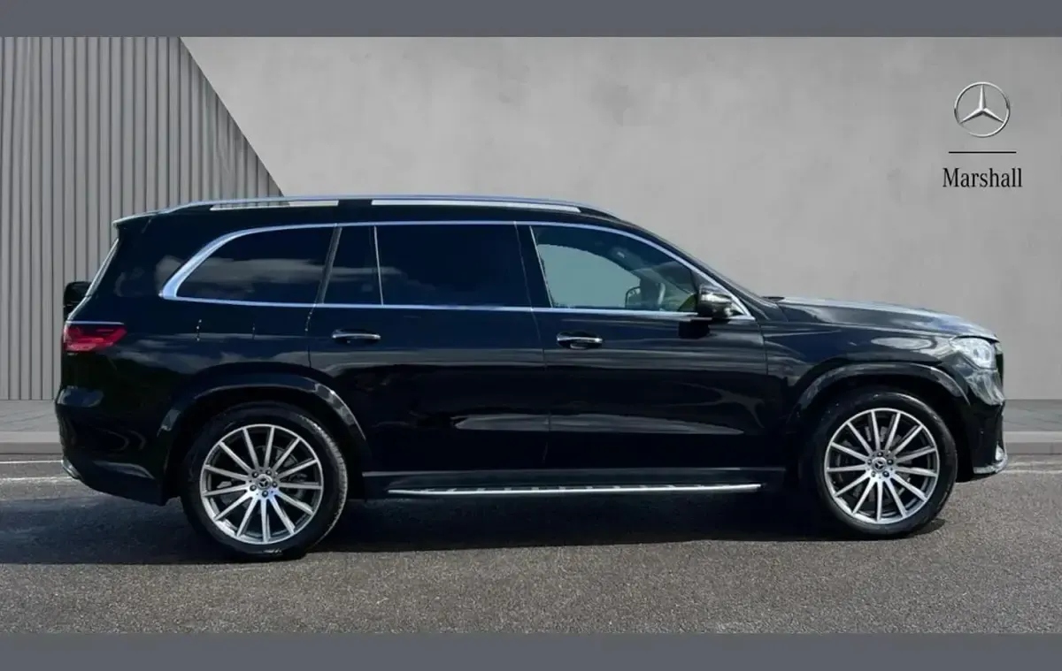 Used Mercedes GLS450 AMG Line Premium Plus 362 HP (266 kW) 2025 Black SUV
