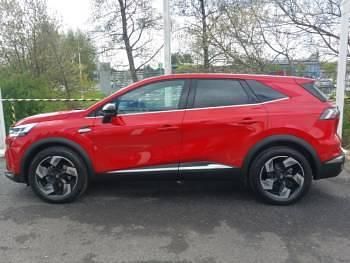 Używany Renault Symbioz Techno 140 KM (102 kW) 2025 Czerwony SUV