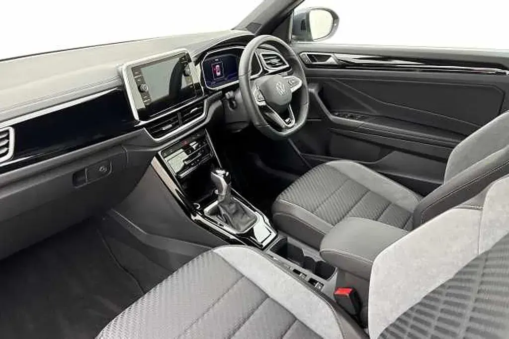 Used VW T-Roc Cabriolet R-line 150 HP (110 kW) 2025 Grey Cabriolet