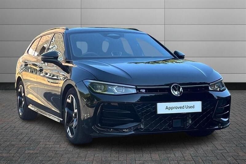 Grenadilla black Used 2024 VW Passat R-line | £30,990 - Image 1/4