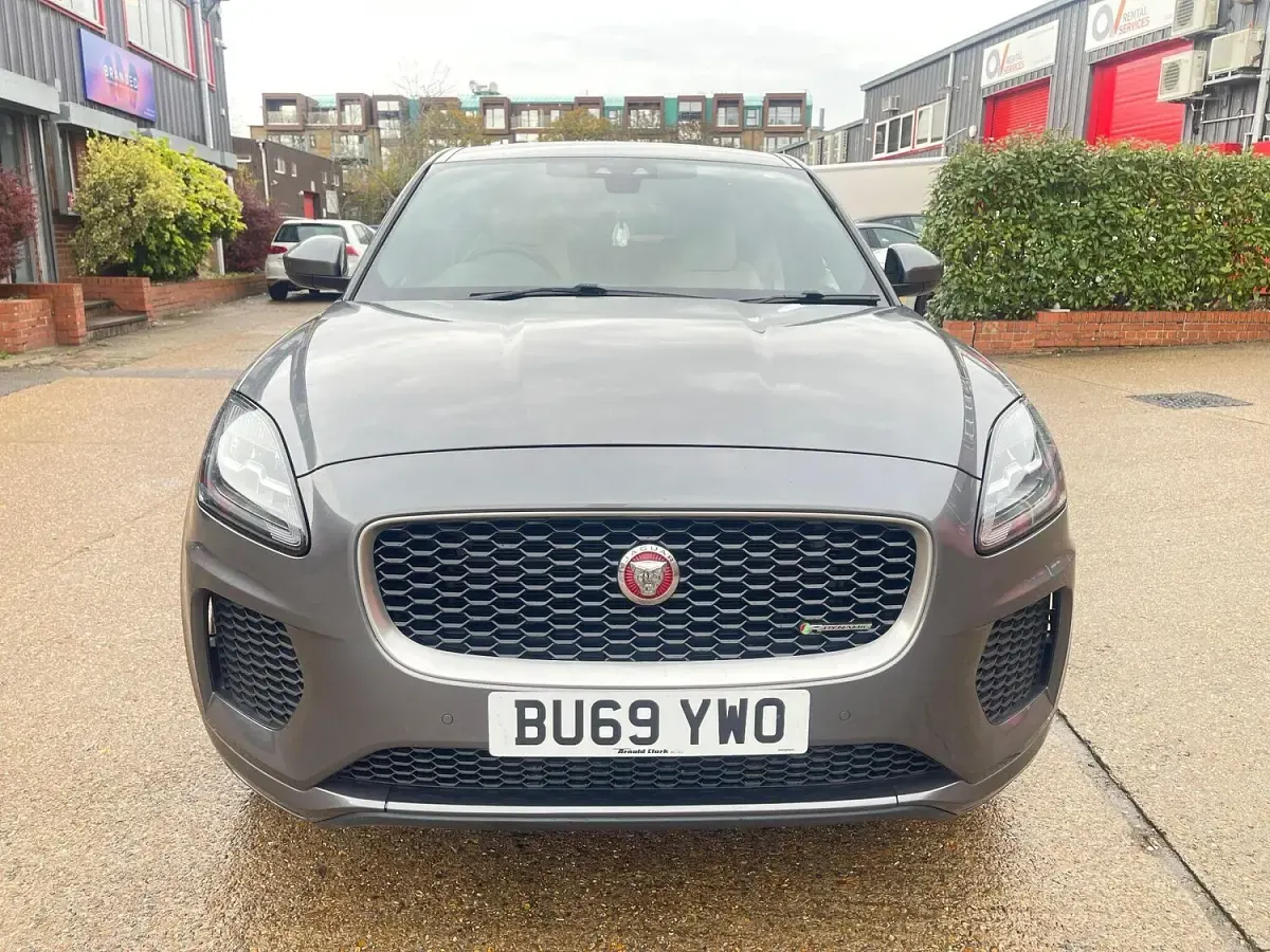 Used Jaguar E-Pace R-Dynamic 150 HP (110 kW) 2019 Grey SUV