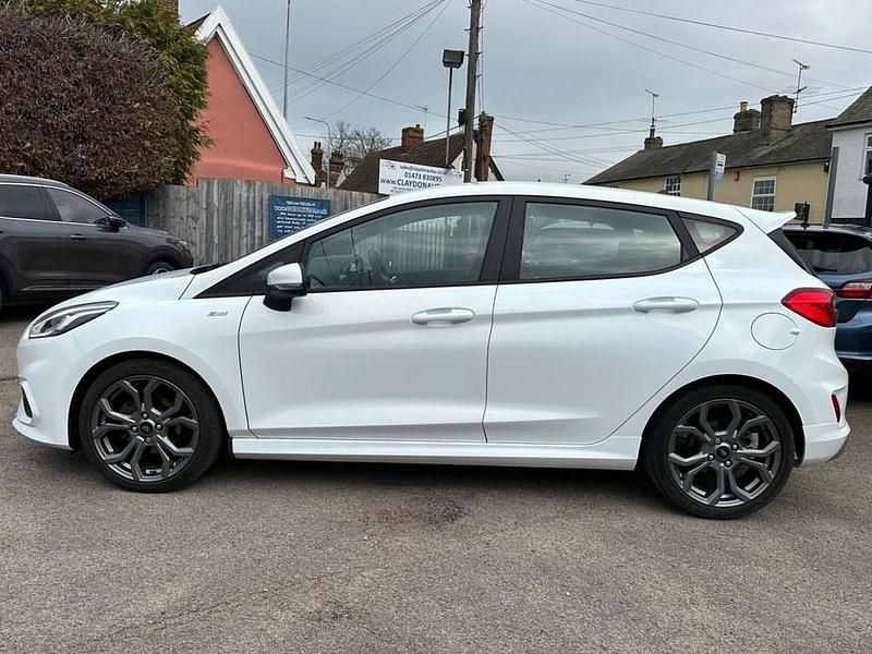 Used Ford Fiesta ST-Line 140 HP (102 kW) 2018 White Hatchback