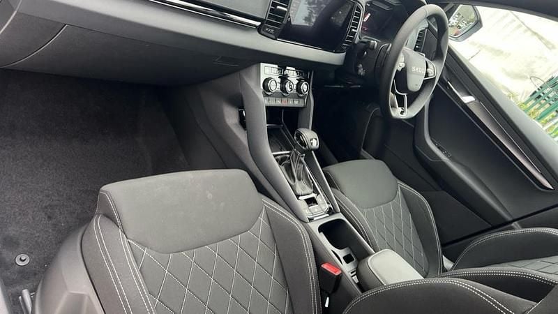 Used Skoda Karoq SportLine 150 HP (110 kW) 2025 Grey SUV