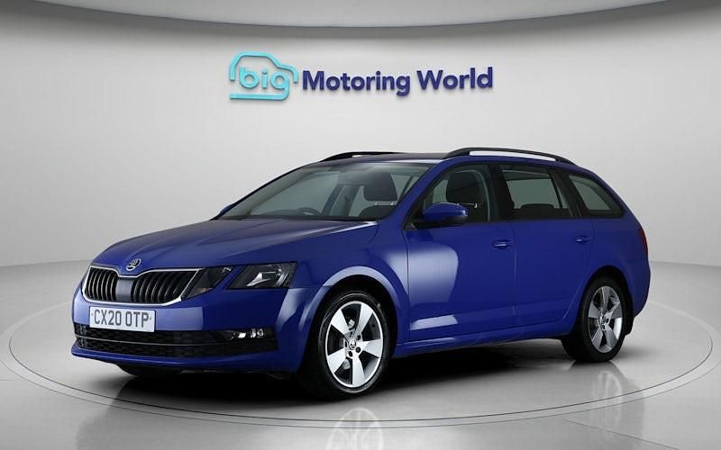 Used Skoda Octavia SE Drive 150 HP (110 kW) 2020 Blue Estate