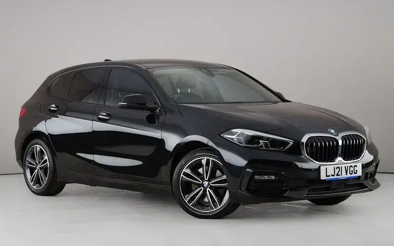 Used BMW 118 Sport Line 136 HP (100 kW) 2021 Hatchback