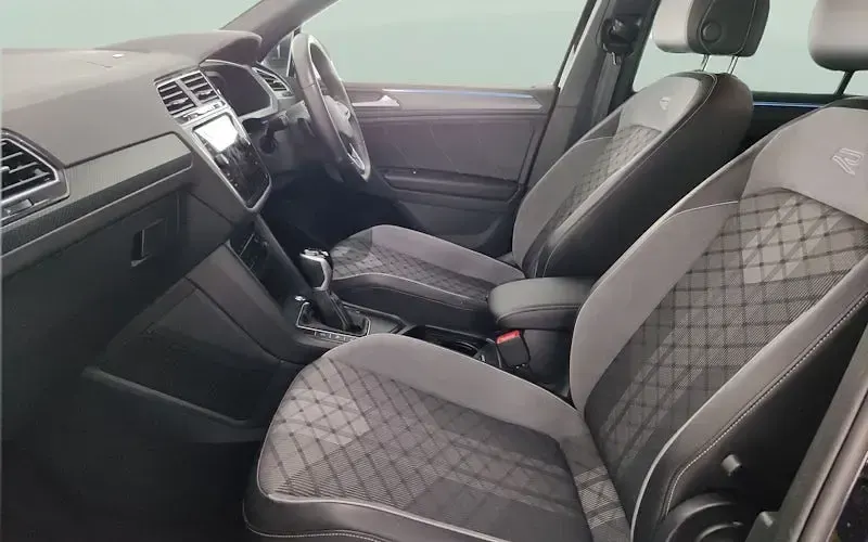 Used VW Tiguan R-line 150 HP (110 kW) 2023 SUV