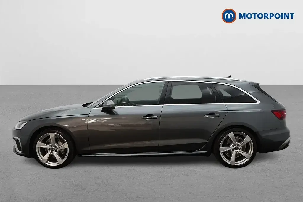 Second-hand Audi A4 S-Line 204 CP (150 kW) 2024 Gri Break