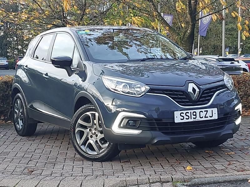 Blue Used 2019 Renault Captur Iconic SUV | £8,998 (Fair price) - Image 1/4