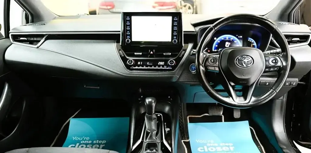 Used Toyota Corolla 2019 Black Hatchback