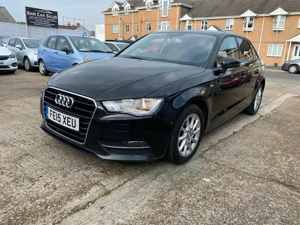Used Audi A3 110 HP (80 kW) 2015 Black Hatchback