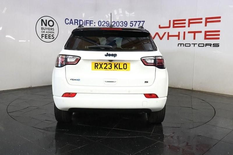 Used Jeep Compass 2023 White/black SUV