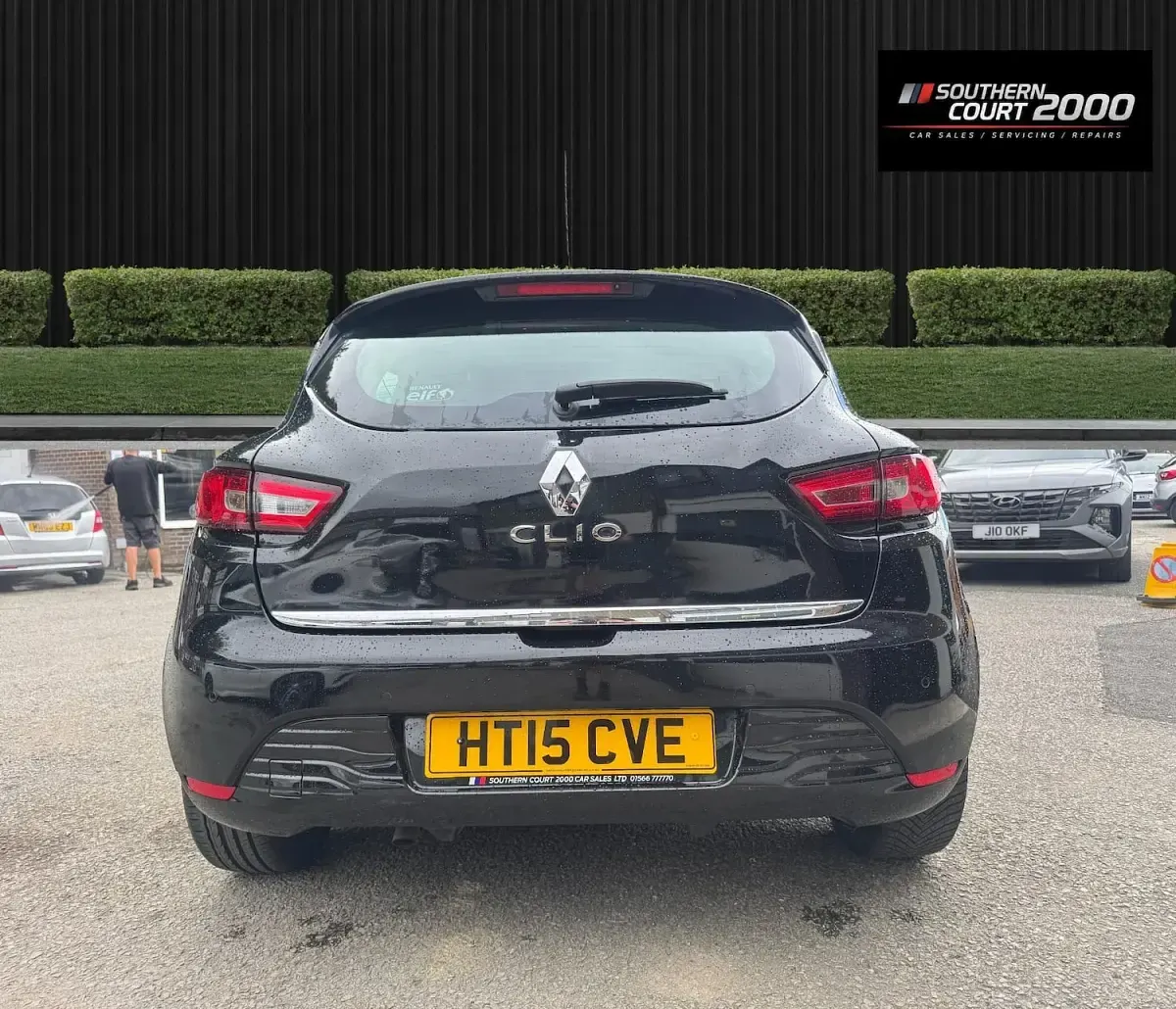 Used Renault Clio Dynamique 90 HP (66 kW) 2015 Black Hatchback