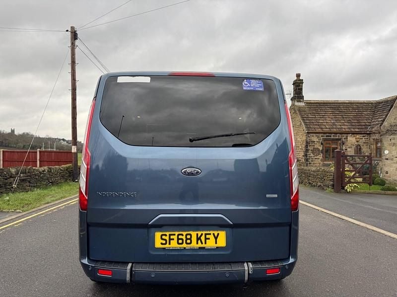 Used Ford Tourneo Titanium 2018 Blue MPV