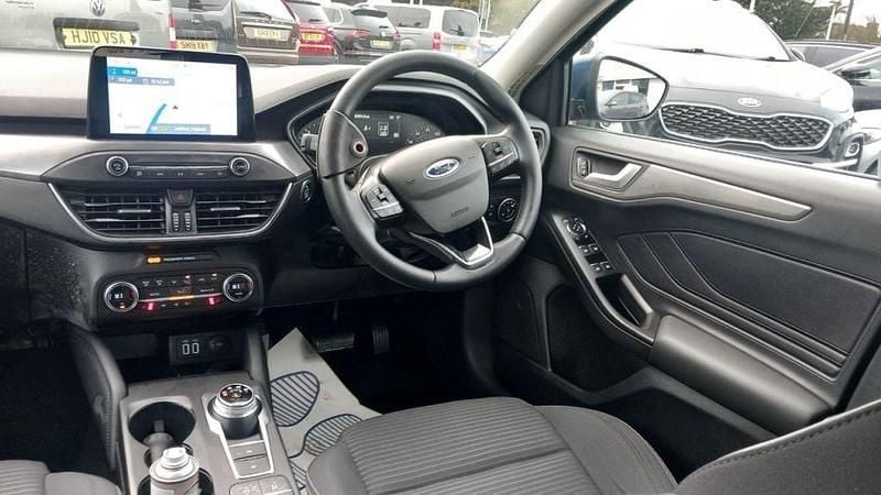 Used Ford Focus Titanium 120 HP (88 kW) 2021 Blue Estate