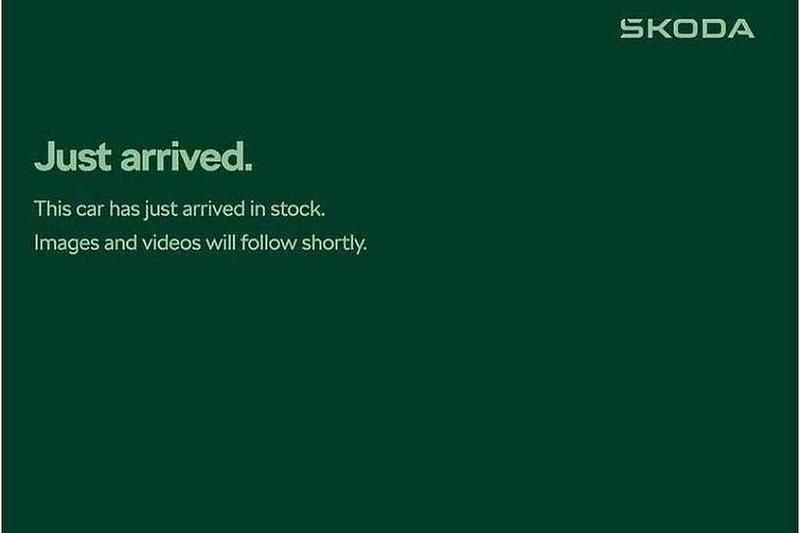 White Used 2018 Skoda Karoq SE Technology SUV | £12,412 (Good price) - Image 1/3