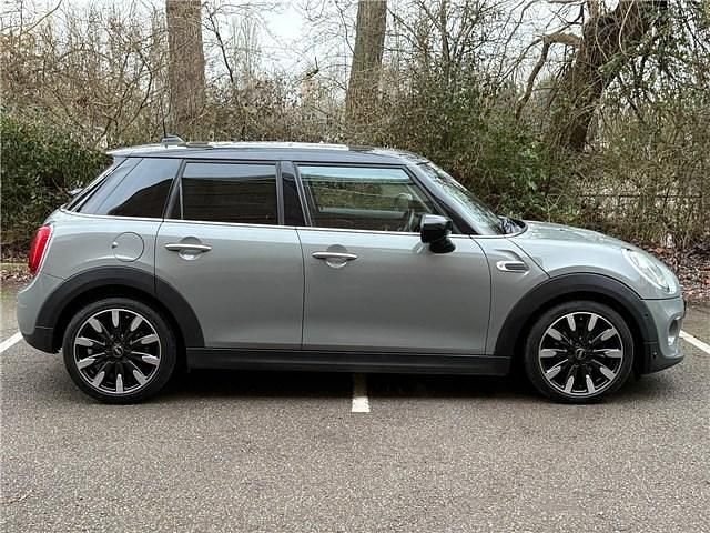 Usado Mini Cooper Exclusive 2020 Cinzento Citadino