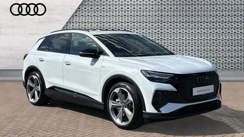 White New 2025 Audi Q4 e-tron Black Edition SUV | £39,790 (A bit pricey) - Image 1/1