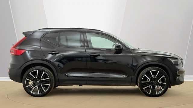 Used Volvo XC40 Ultra 197 HP (144 kW) 2026 SUV