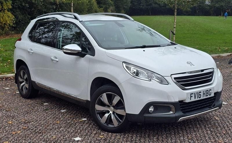 White Used 2016 Peugeot 2008 Allure SUV | £6,245 (Good price) - Image 1/4