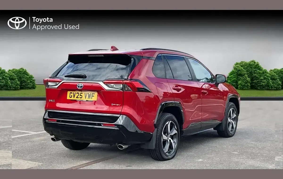Used Toyota RAV4 Hybrid Design 301 HP (221 kW) 2025 Red SUV
