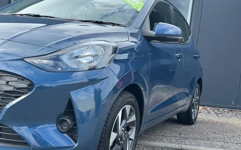 New Hyundai i10 Advanced 63 HP (46 kW) 2026 Green Hatchback