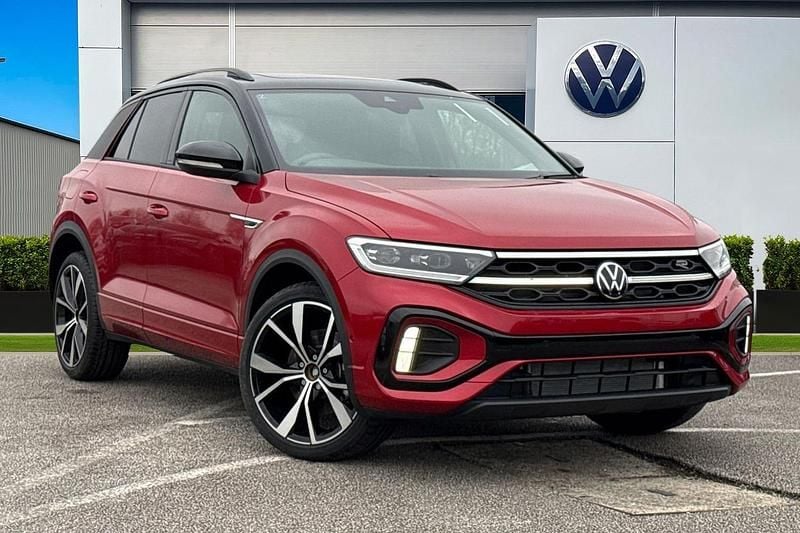 New VW T-Roc Black Edition 150 HP (110 kW) 2026 Red SUV