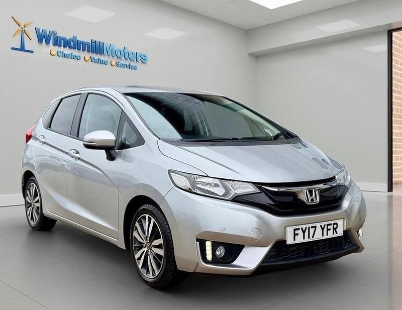 Used Honda Jazz EX 102 HP (75 kW) 2017 Silver Hatchback