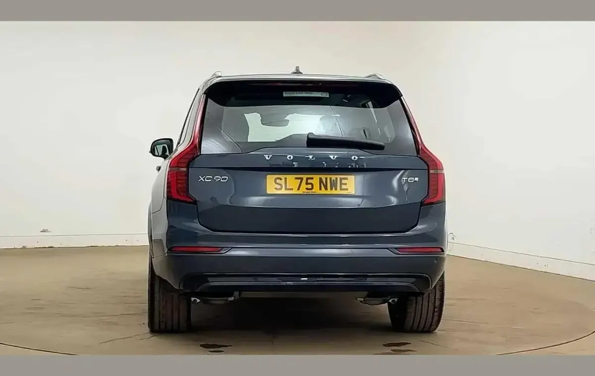 Used Volvo XC90 Plus 455 HP (334 kW) 2025 Blue SUV