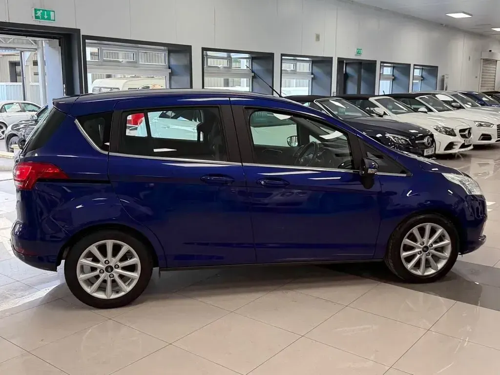 Used Ford B-MAX Titanium 100 HP (73 kW) 2017 Blue MPV