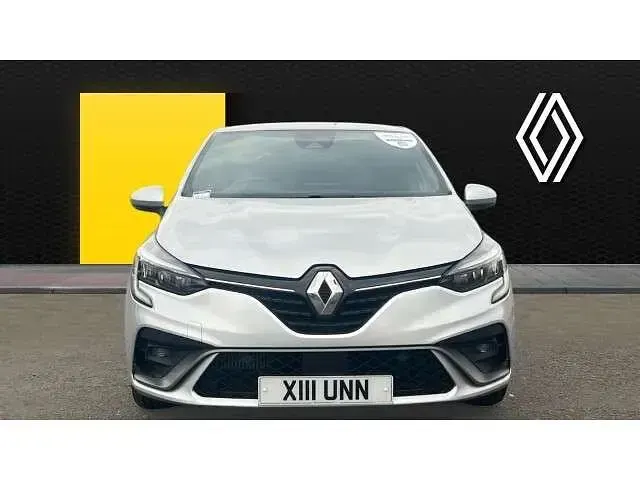 Usado Renault Clio V RS Line 90 CV (66 kW) 2022 Plateado Utilitario