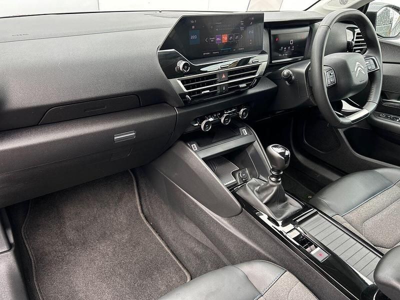 Used Citroën C4 PureTech 130 HP (95 kW) 2021 Brown Hatchback