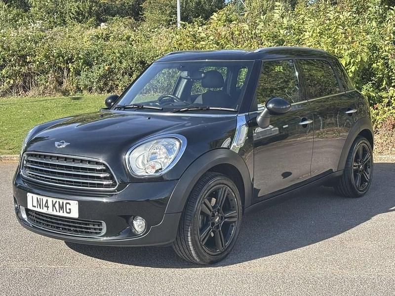 Black Used 2014 Mini Cooper Countryman SUV | £6,600 (Fair price) - Image 1/4