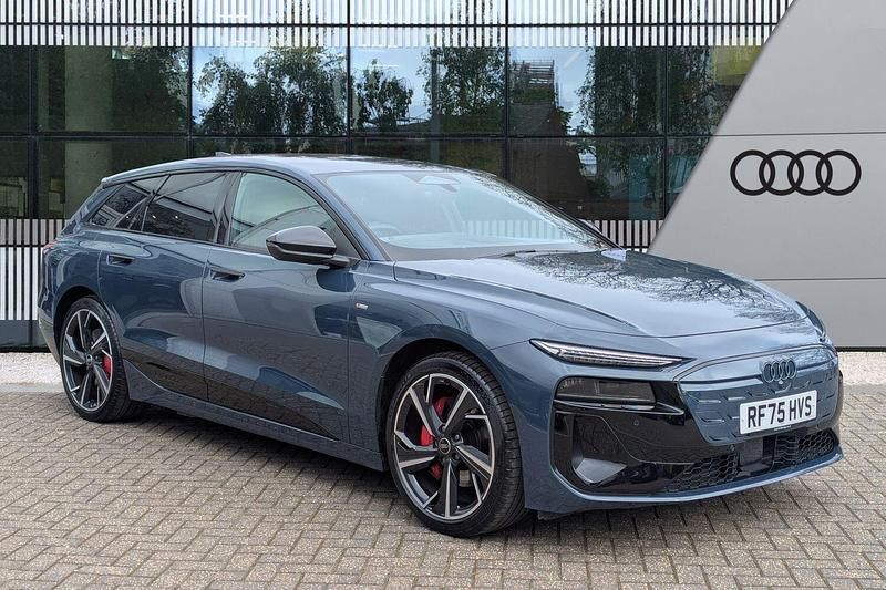 Used Audi A6 e-tron Performance 269 kW (367 HP) 2025 Blue Estate