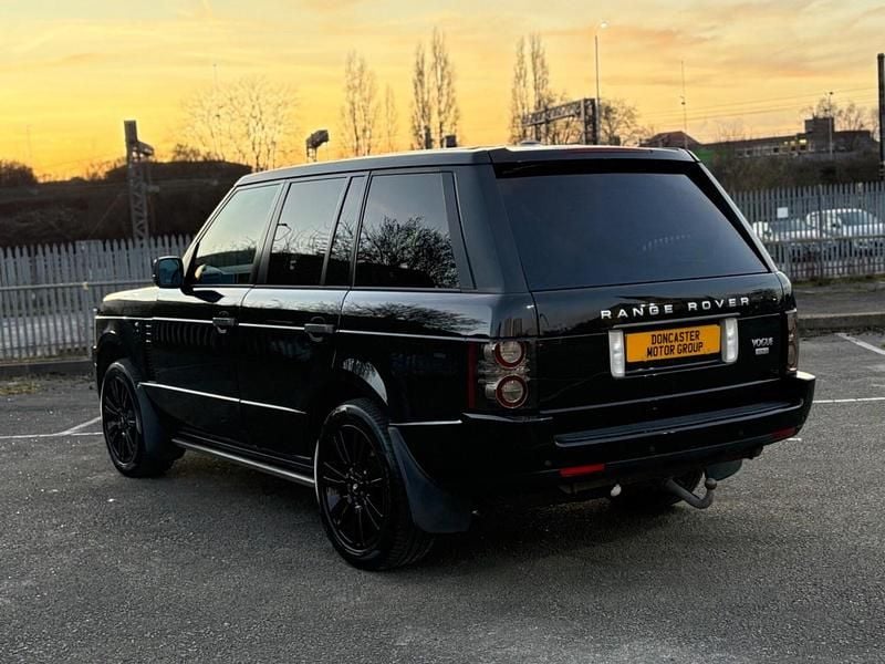 Used Land Rover Range Rover Vogue 313 HP (230 kW) 2011 Black SUV