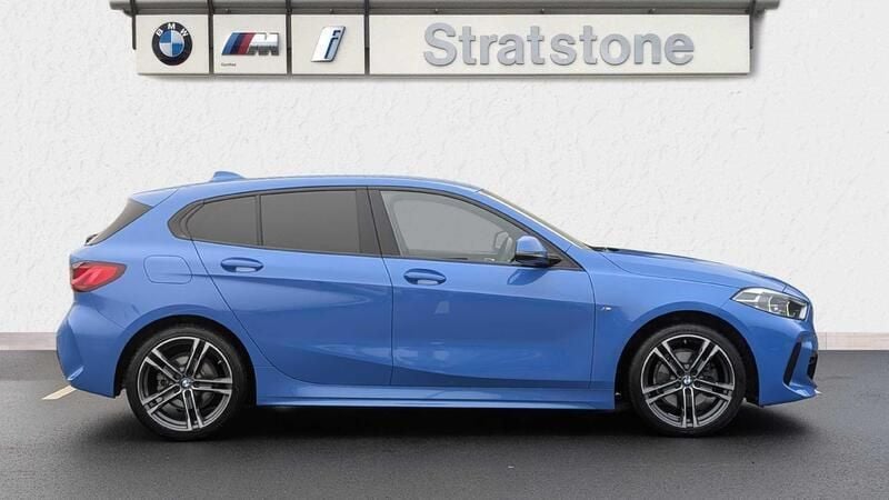 Used BMW 118 M Sport 134 HP (98 kW) 2024 Blue Hatchback