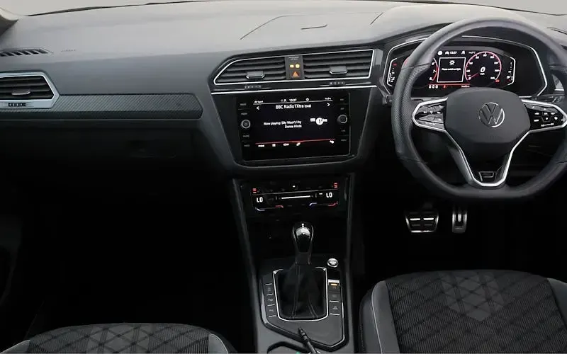 Used VW Tiguan R-line 150 HP (110 kW) 2021 Black SUV