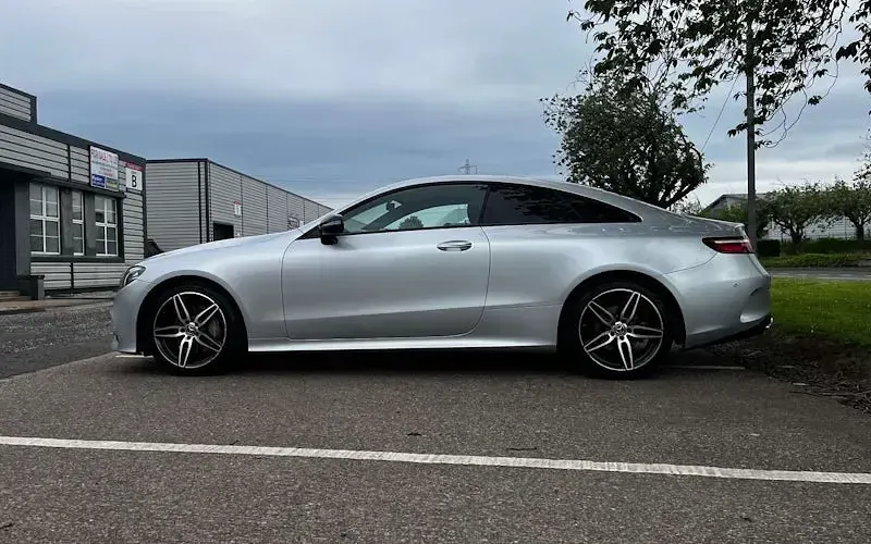 Used Mercedes E220 AMG line 194 HP (142 kW) 2020 Coupe