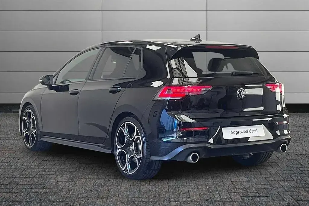 Used VW Golf VIII GTI 261 HP (191 kW) 2024 Grenadilla black Hatchback