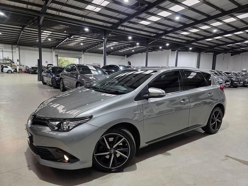 Grey Used 2018 Toyota Auris Hybrid Design Hatchback | £10,330 (Fair price) - Image 1/4