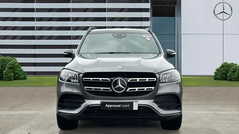Usado Mercedes GLS400 Night 330 HP (242 kW) 2023 Cinzento SUV