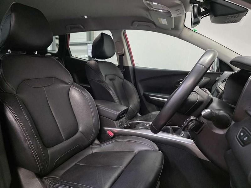 Used Renault Kadjar GT-Line 138 HP (101 kW) 2021 Red SUV