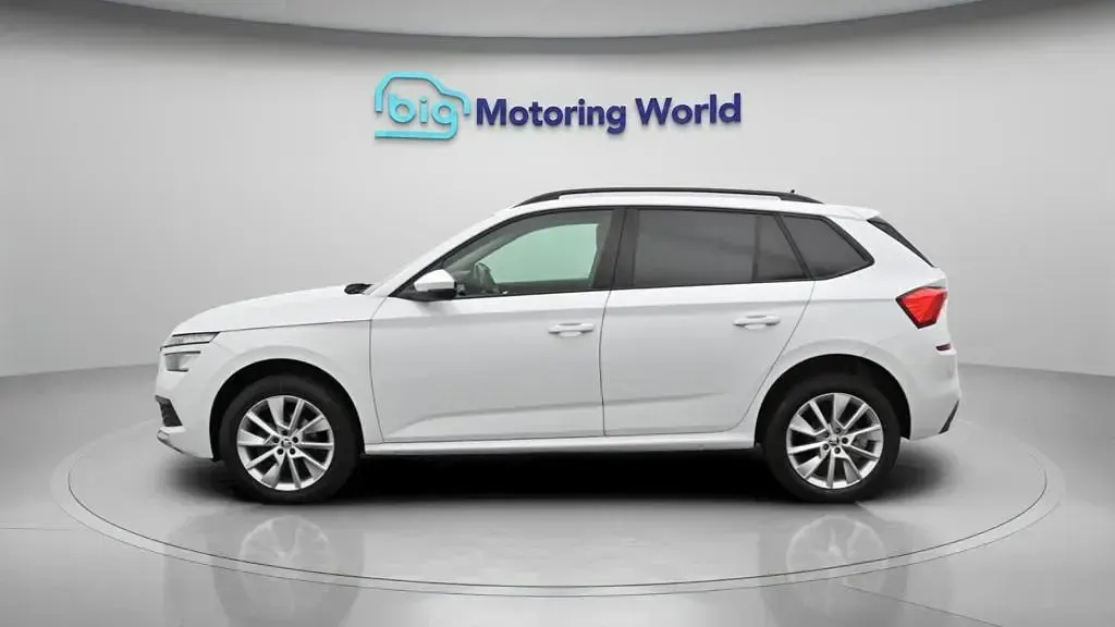 Used Skoda Kamiq SE Drive 150 HP (110 kW) 2023 White SUV